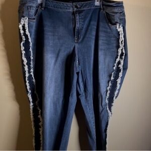 Lane Bryant Women Plus Frayed Side Denim Girlfriend Crop with Ram Hem Size 28